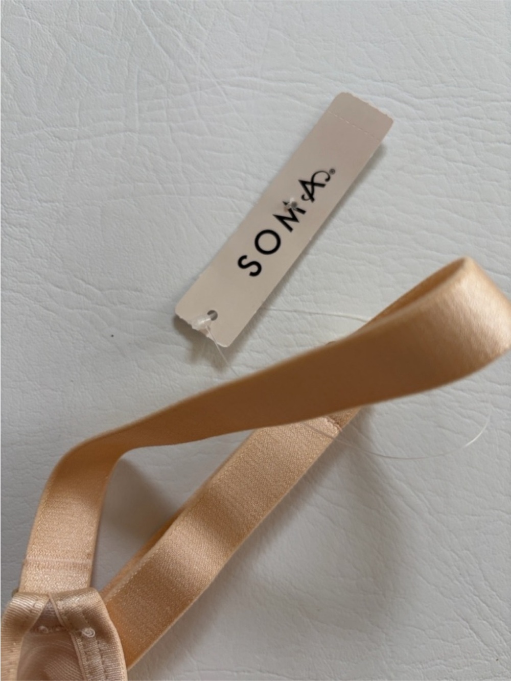 Soma Bra New with Tags Unbelievable Minimizer Bra in Pale Sand size 38C - Picture 5 of 9